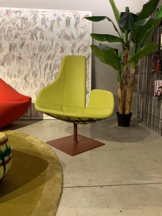 Poltrona con pouf Moroso Fjord