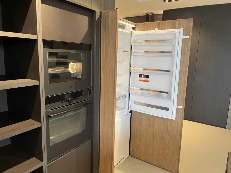Cucina Modulnova Colonne Frame elettrodomestici