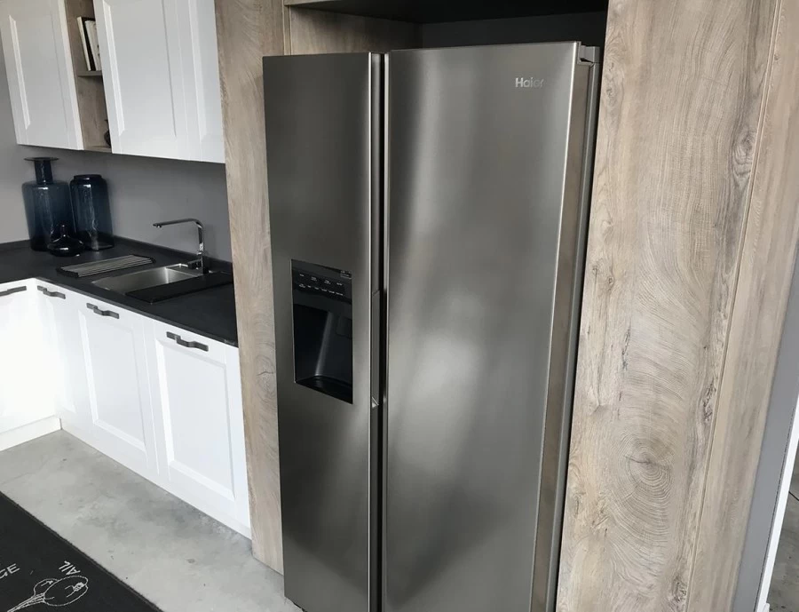 Cucina con penisola Astra EGO