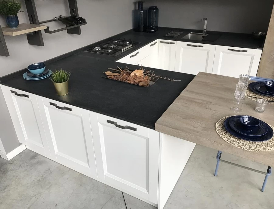 Cucina con penisola Astra EGO