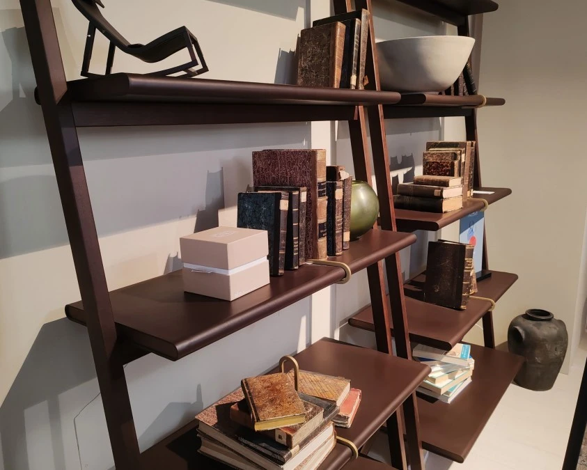 Piccola libreria Poltrona Frau Ren