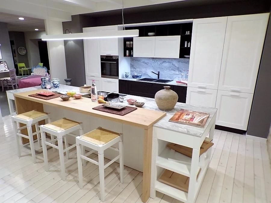 Cucina con Isola Dibiesse Asolo