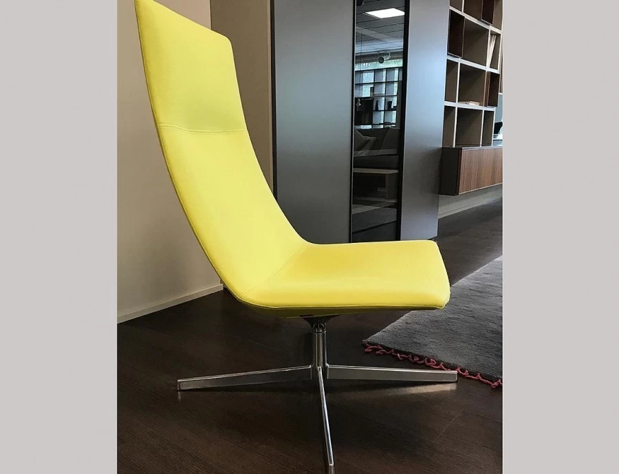 Poltrona Arper Catifa 70