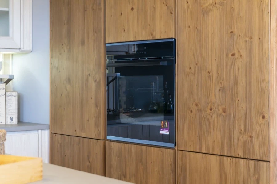 Cucina con Isola Scandola Mobili Maestrale
