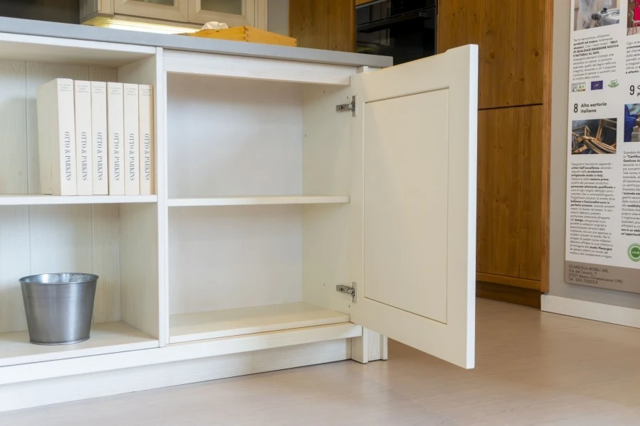 Cucina con Isola Scandola Mobili Maestrale