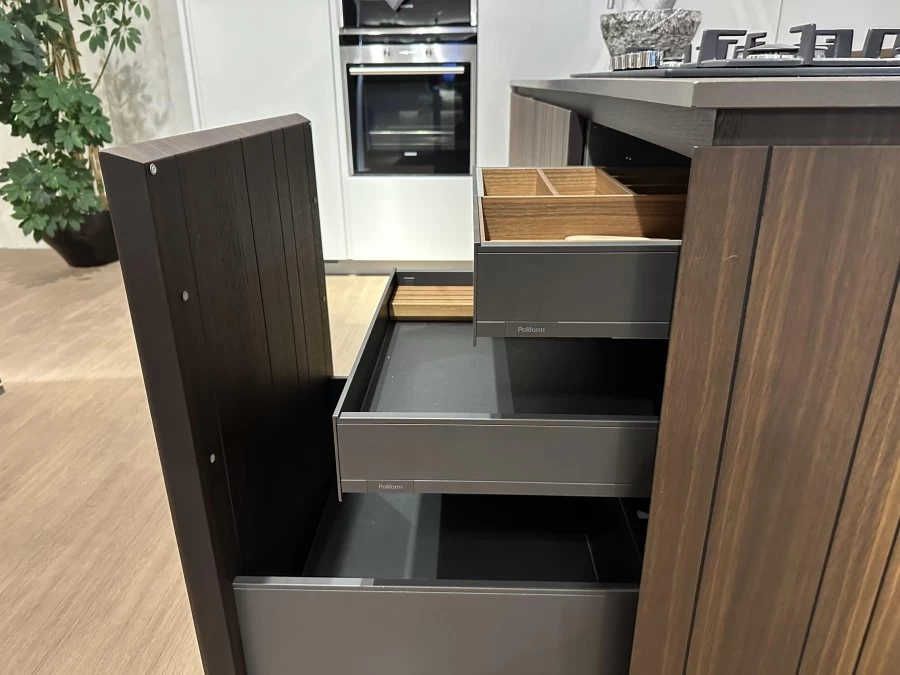 Cucina con penisola Poliform ARTEX
