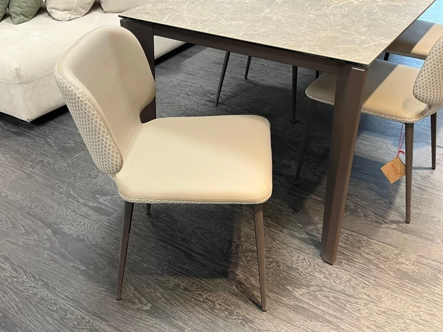 Sedia con braccioli MIDJ Wrap