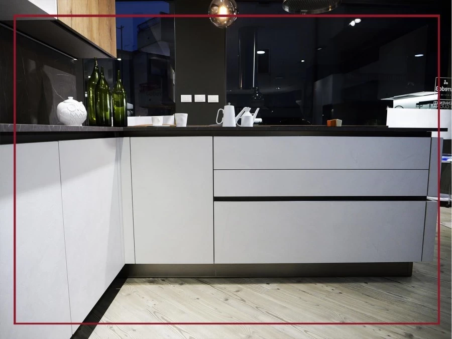 Cucina con penisola Arredo3 KALì CALCE