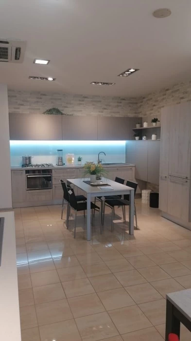 Cucina angolare Veneta Cucine ethica decorativo