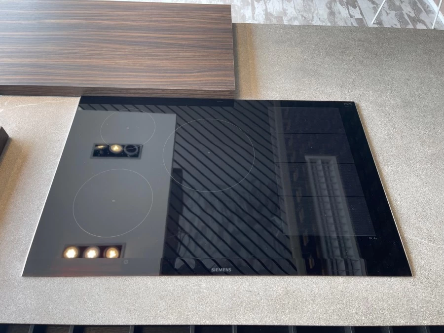Cucina con penisola Aster Cucine Atelier