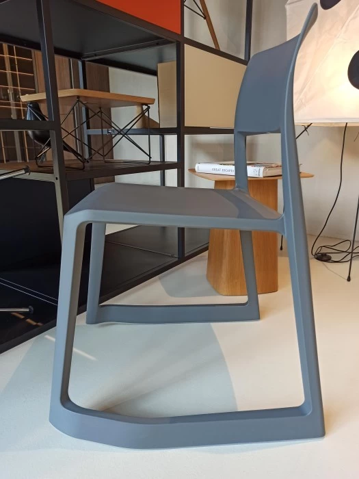 Sedia Vitra Tip Ton