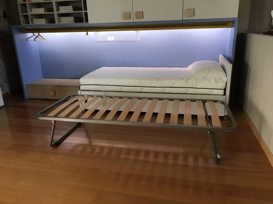Particolare, Secondo letto estraibile