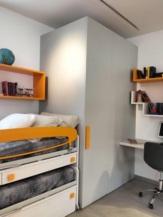 Cameretta con cabina armadio Moretti Compact Cabina