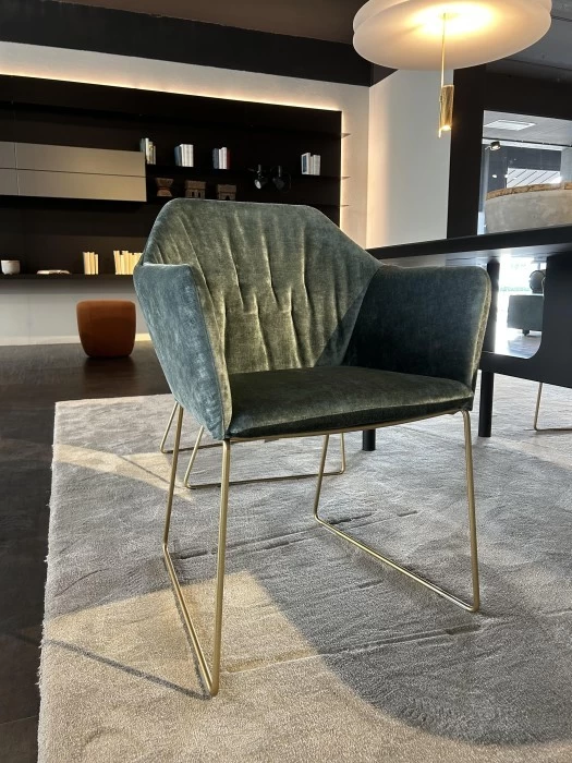 Sedia con braccioli Saba Italia New York