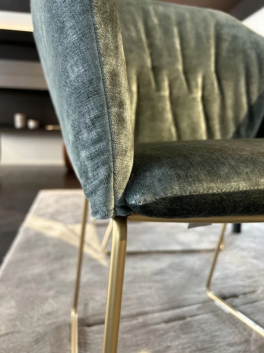 Sedia con braccioli Saba Italia New York