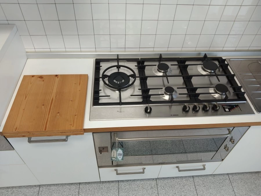 Cucina lineare Mia Alba