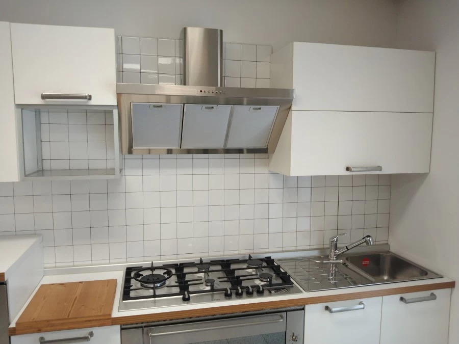 Cucina lineare Mia Alba