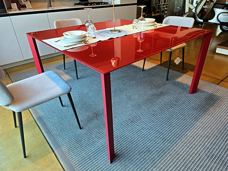 Tavolo quadrato MIDJ Akashi
