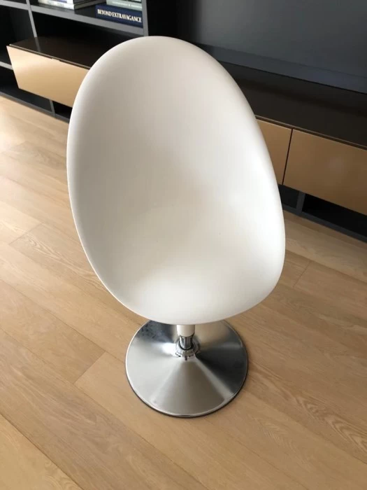 Sedia senza braccioli Magis Bombo