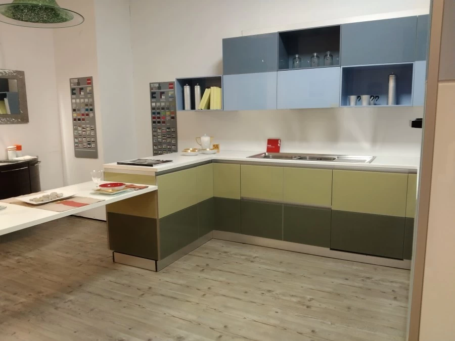Cucina angolare Scavolini Tetrix