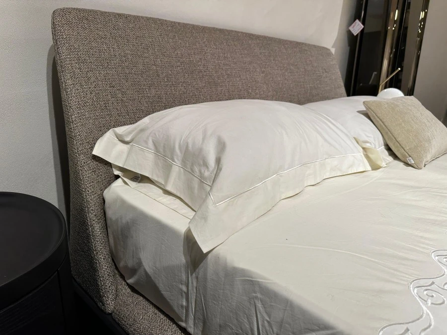 Letto matrimoniale Poliform Kelly