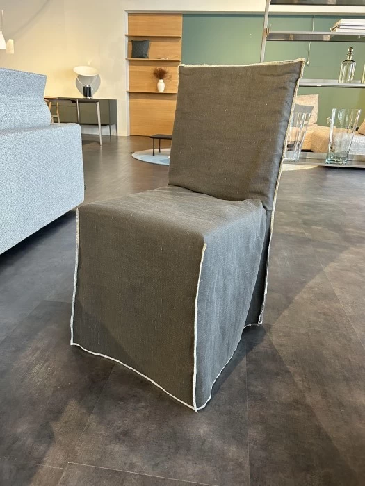 Sedia senza braccioli Gervasoni GHOST 23