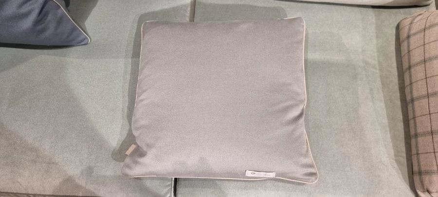Cuscino Poltrona Frau Loro Piana