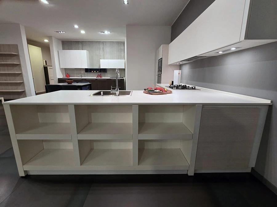 Cucina con penisola Cesar Yara