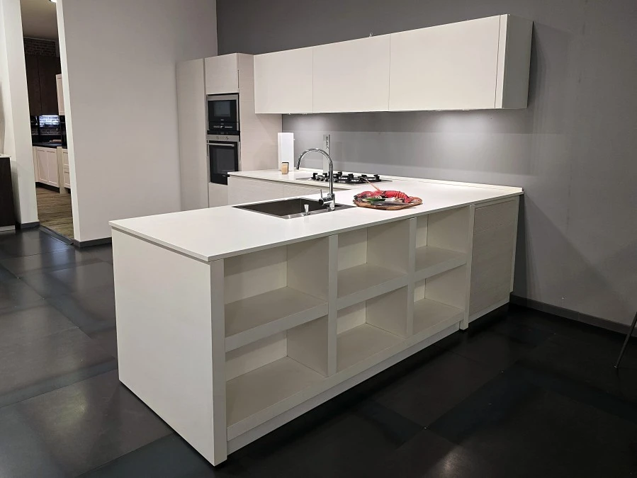 Cucina con penisola Cesar Yara