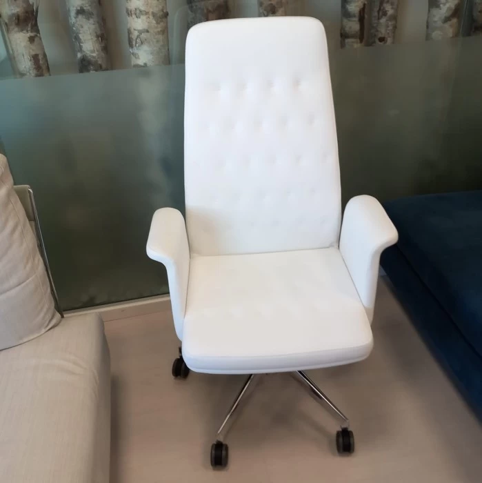 Poltroncina Produzione Artigianale PLANET dir6