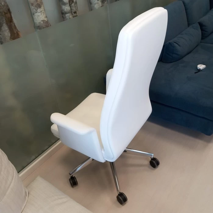 Poltroncina Produzione Artigianale PLANET dir6