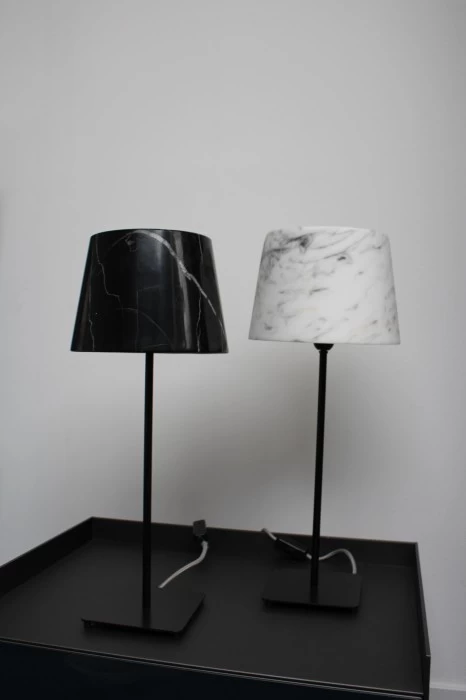 Lampada da tavolo Produzione Artigianale marmo