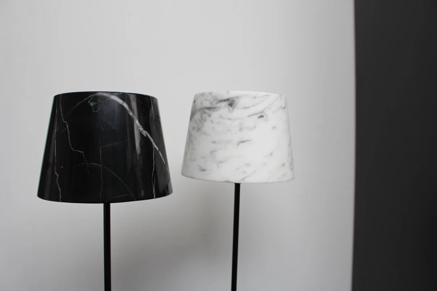 Lampada da tavolo Produzione Artigianale marmo
