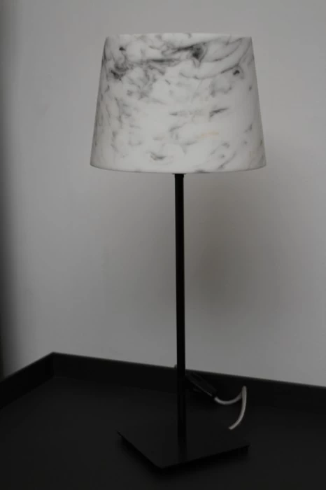 Lampada da tavolo Produzione Artigianale marmo