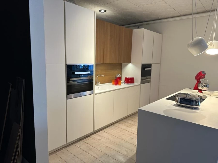 Cucina con Isola Poliform Alea