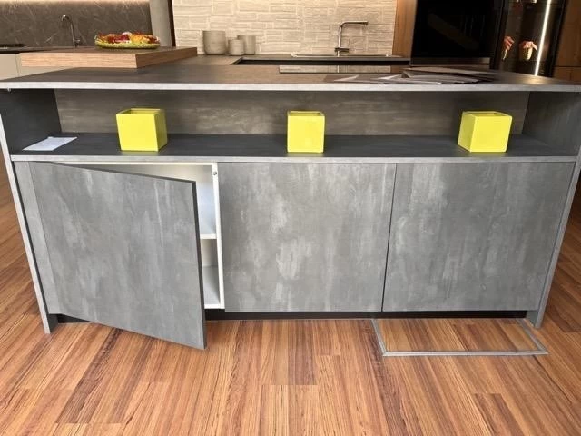 Cucina con penisola Armony RHO