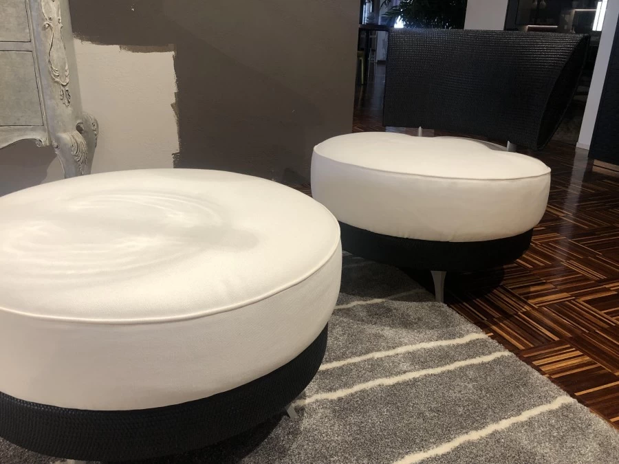 Poltrona con pouf Pierantonio Bonacina Mutabilis