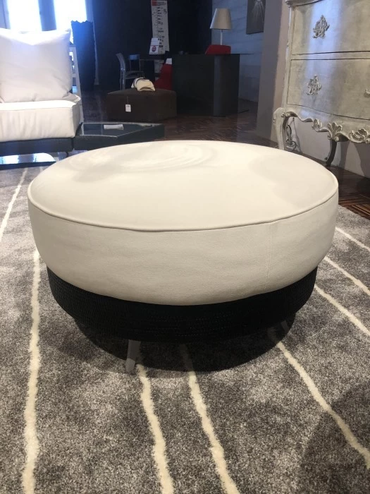 Poltrona con pouf Pierantonio Bonacina Mutabilis