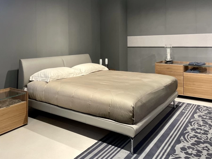 Letto matrimoniale Poltrona Frau Eosonno