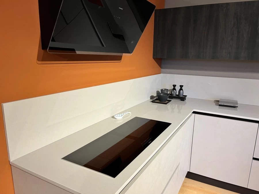 Cucina angolare Home Cucine Genesi e Aura