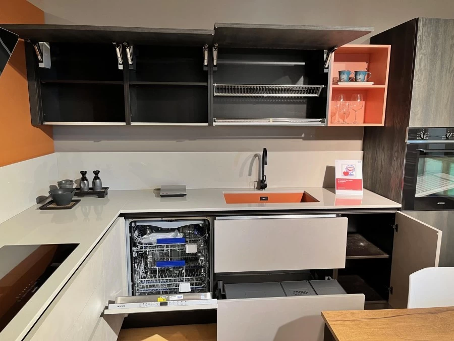 Cucina angolare Home Cucine Genesi e Aura