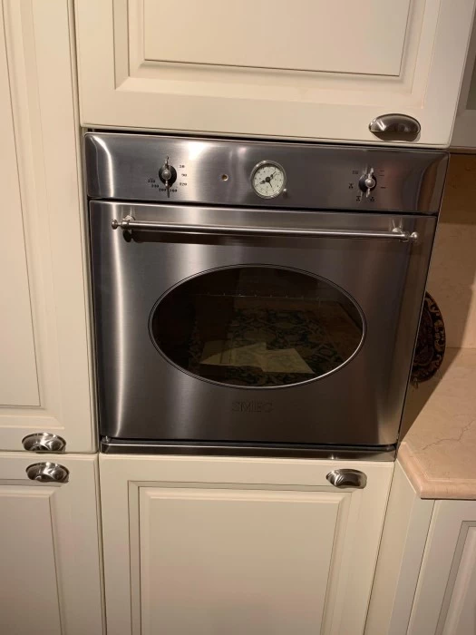 Cucina angolare Produzione Artigianale ANTA TELAIO