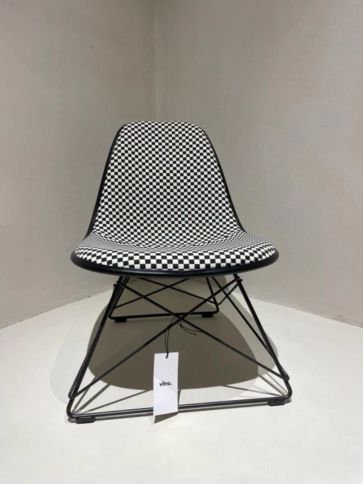 Poltroncina Vitra LSR
