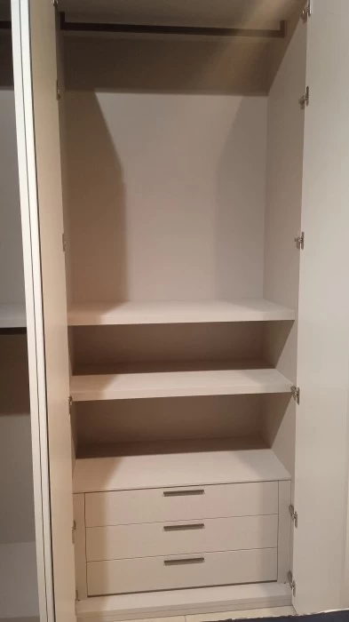 Armadio battente Novamobili Wardrobes