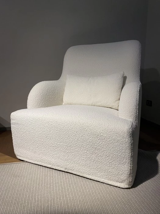 Poltrona Meridiani Liu