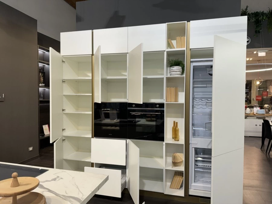 Cucina con penisola Scavolini Delinea