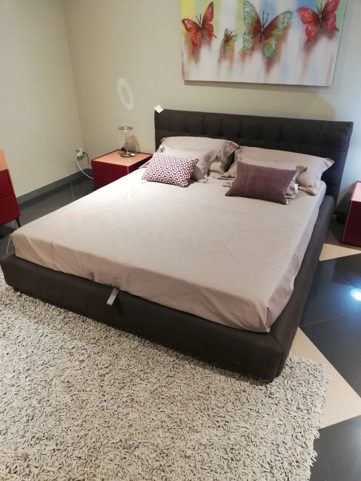Letto matrimoniale con contenitore Flou Pinch