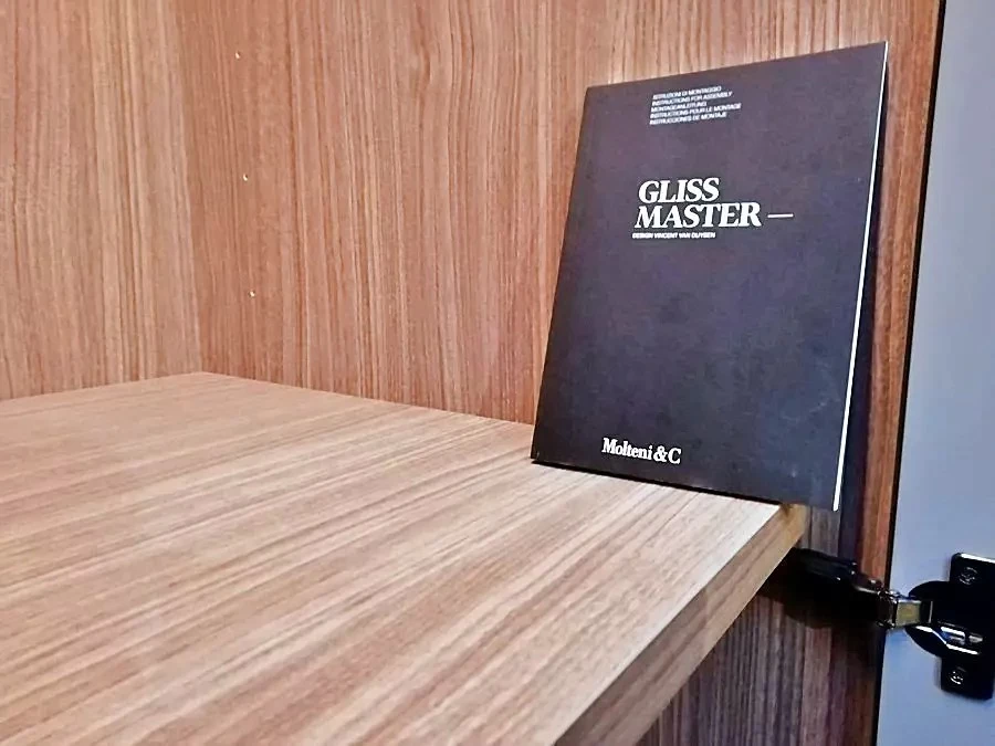 Armadio battente Molteni&C. Gliss Master-Grip