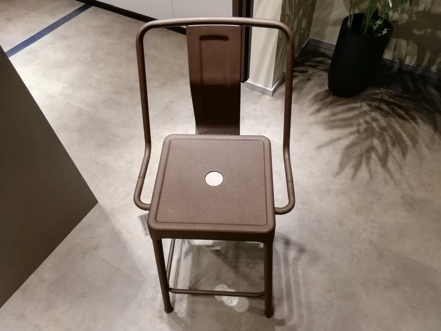 Sgabello Stones Gaia