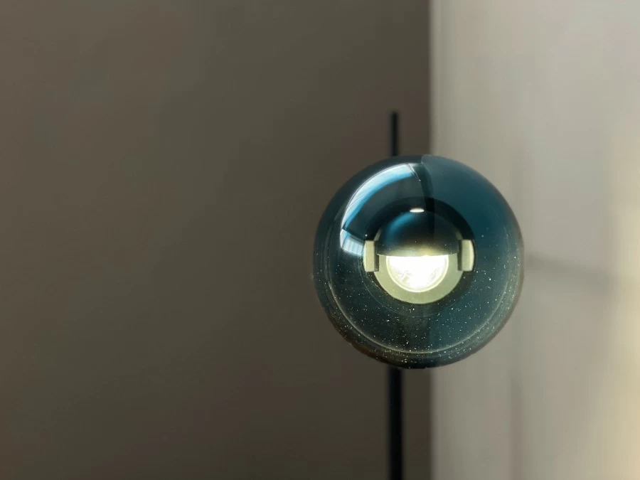 Lampada da terra Giorgetti Kendama